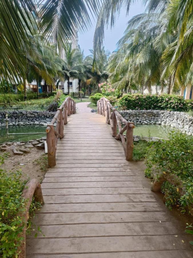 Green Heaven Shree Hotel Puri Buitenkant foto
