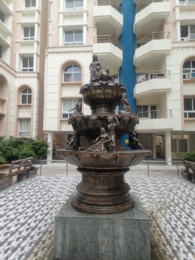 Green Heaven Shree Hotel Puri Buitenkant foto